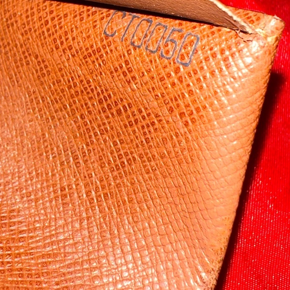 WOW POSHMARK - Authentic Louis Vuitton Festival Style Heirloom Wallet - Picture 11 of 16